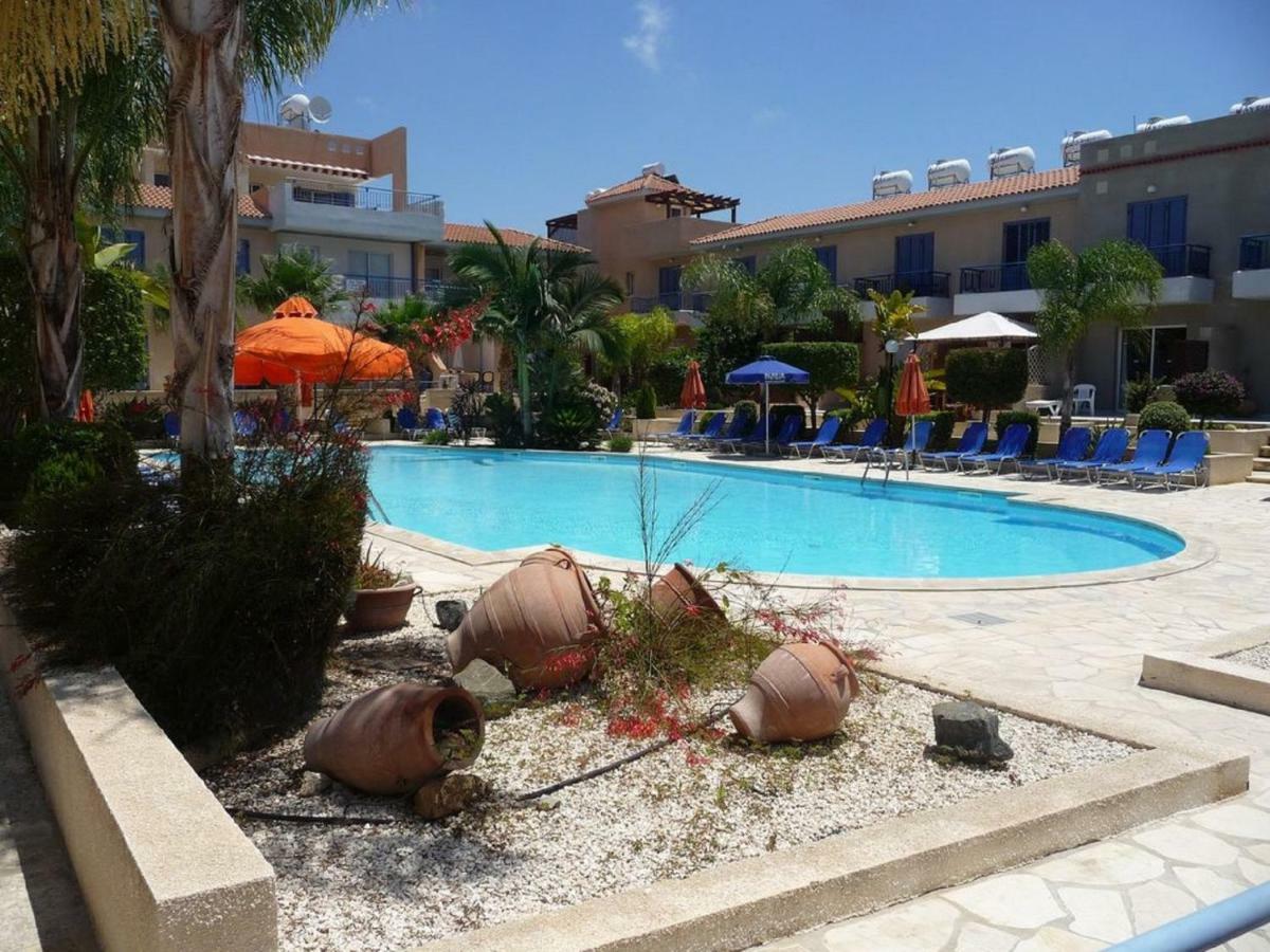 Villa Aurora Townhouse - Complimentary Paphos Airport Transport Exterior foto